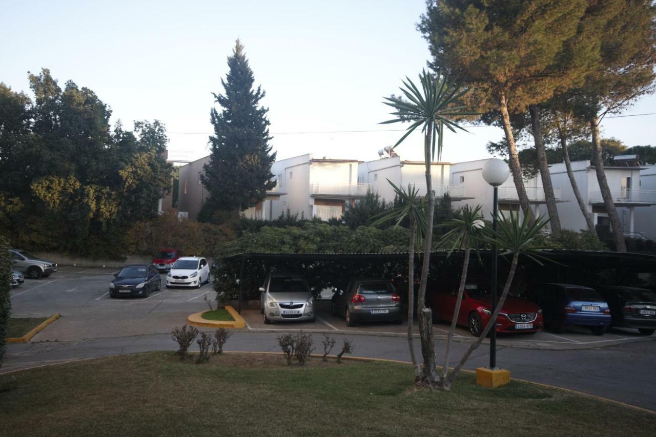 Bonito Apart. Con Parking Y Piscina Mairena del Aljarafe Exterior foto