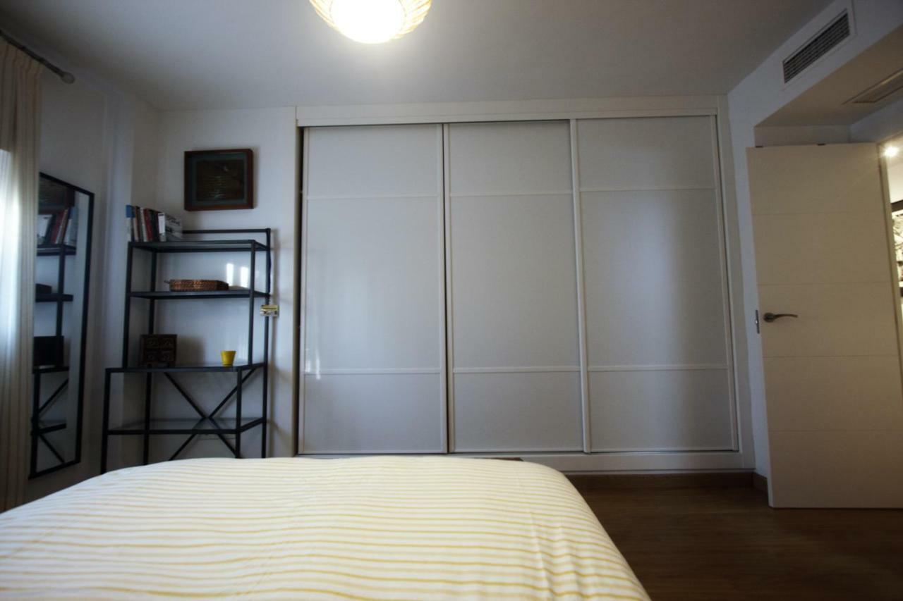 Bonito Apart. Con Parking Y Piscina Mairena del Aljarafe Exterior foto